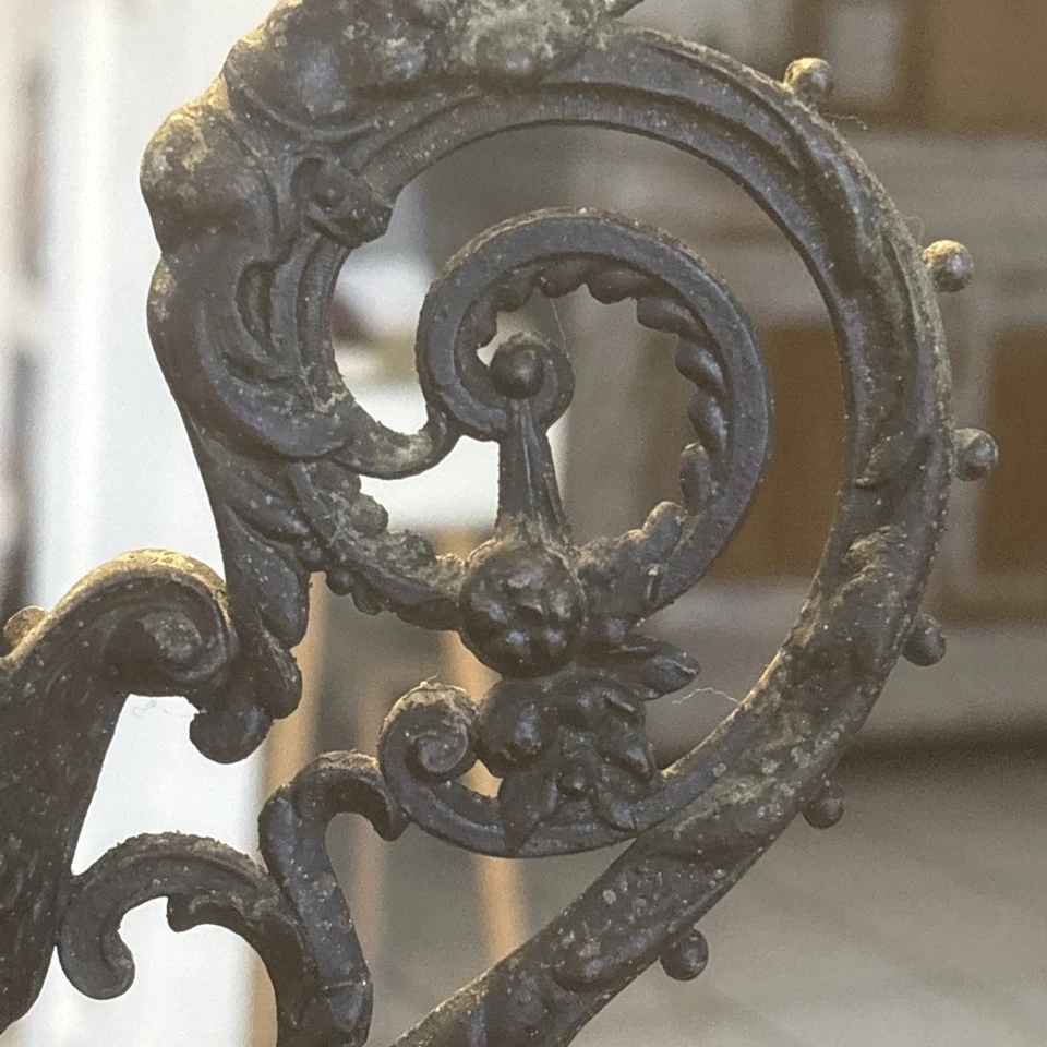 ANCIENNE AIGUIERE DÉCORATIVE STYLE RENAISSANCE/BAROQUE XIXe - Photo 3/4