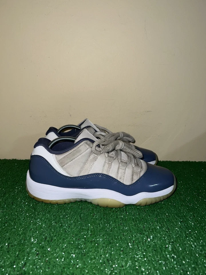 Nike Air Jordan 11 Retro Bajo GS Difuso Azul Blanco FV5121-104 Talla 5.5Y LEER Foto 3 de 4