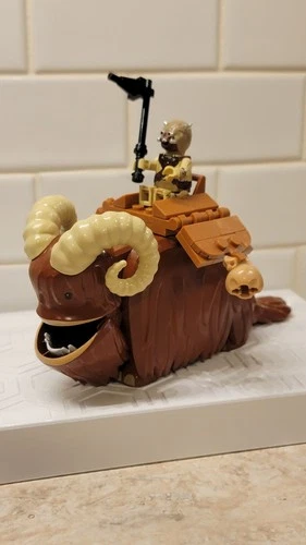 Bantha and Tusken Raider Custom Figures - star wars lego