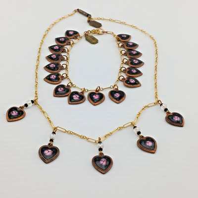 Vtg Pididdly Links 17'' Necklace and 7'' Bracelet Multiple Guilloche Heart Charms