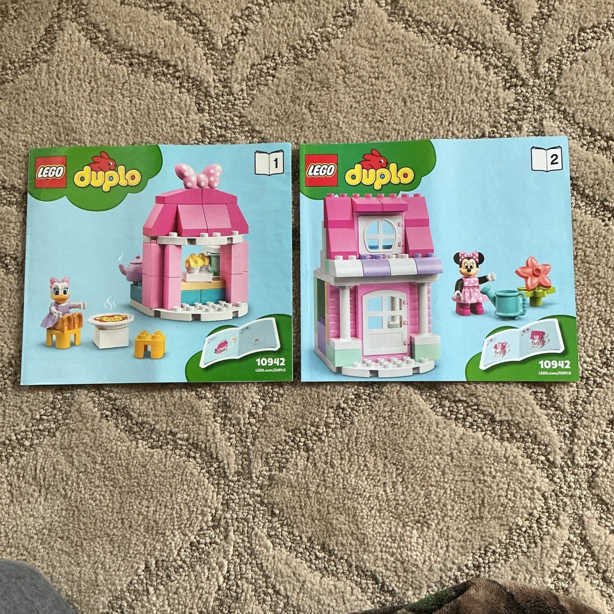 Lego Duplo 10942 Minnie's House and Café Complete Set w