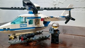 LEGO CITY: Police Helicopter (7741) Complete Retired Set 