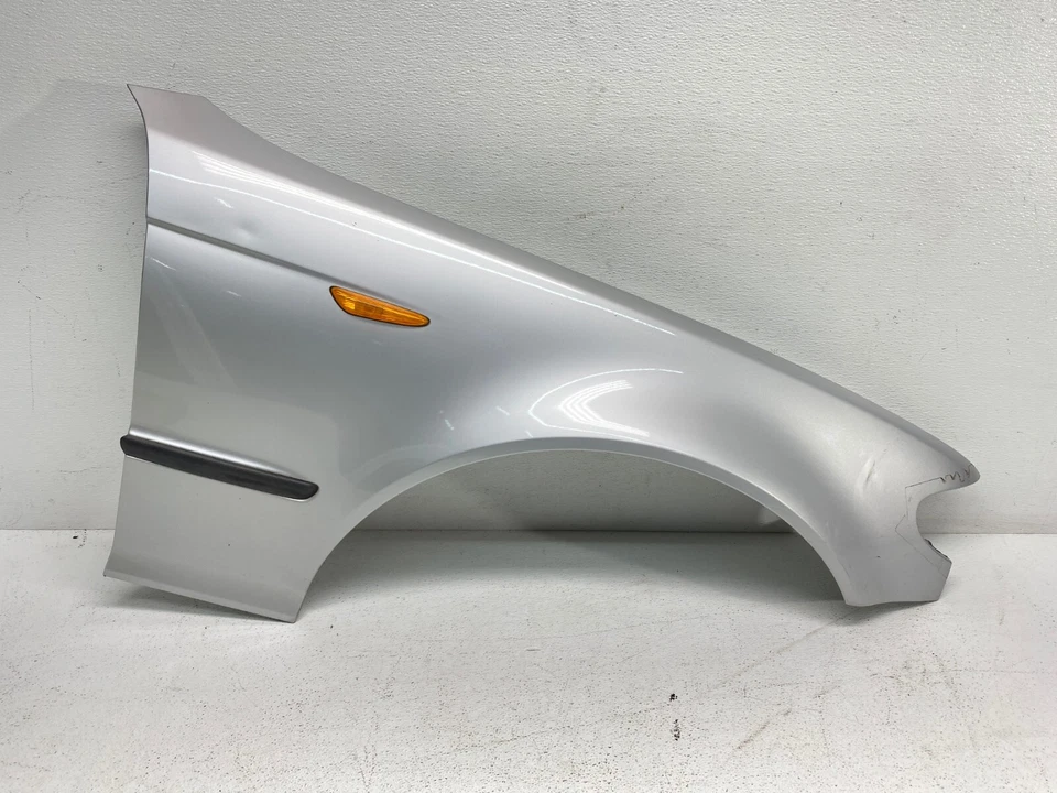 01-05 BMW E46 325 330 4 puertas pasajero derecho guardabarros panel titanio plata OEM✅ Foto 2 de 4