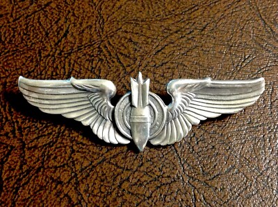 Estate US Air Force 3  Sterling Silver Bomber Wings cd