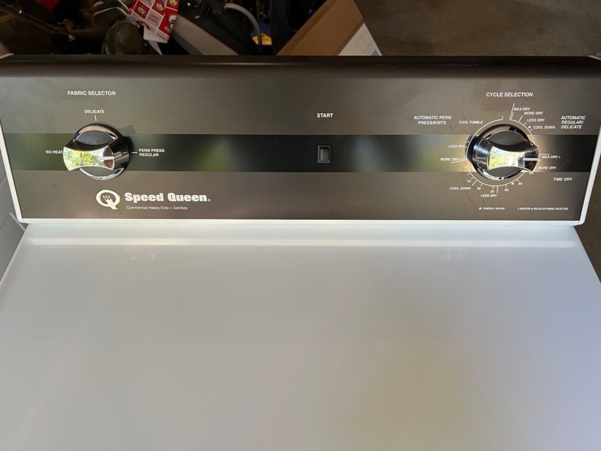 New speed queen washer dryer color white Model# DR3003WE TR3003WN