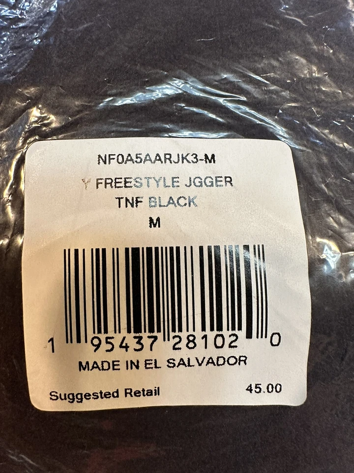 New The North Face Boy's Freestyle Jogger Pants NFOA5AAR-JK3 TNF Black - Medium - Image 3 of 4