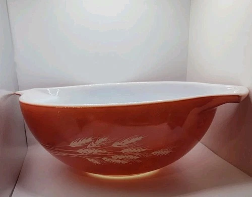 “Autumn Harvest Wheat” Vintage PYREX #444 4 Qt Cinderella Mixing Nesting Bowl