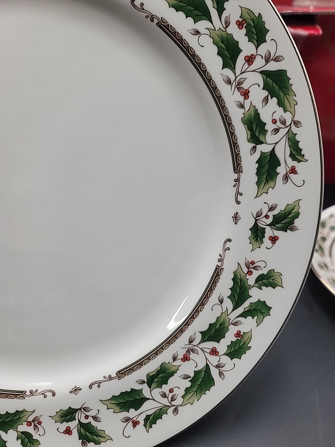 VTG Royal Limited Holly Christmas Dish Set Service for w/Holly
