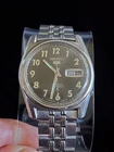 Vintage Seiko 5 Automatic 6119-8090  21 Jewels Arabic Dial Waterproof Watch Runs