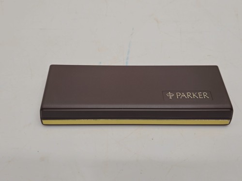 Parker Arrow 67112 Fountain Pen 12K Gold Filled Medium Nib Vtg NOS - Picture 6 of 8