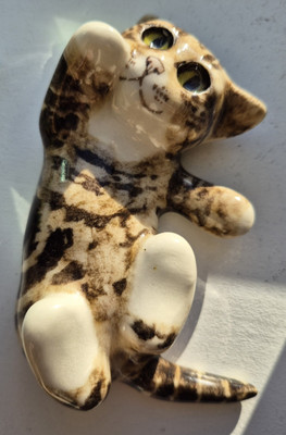 Winstanley Katze Gr. D liegende Glasaugen 