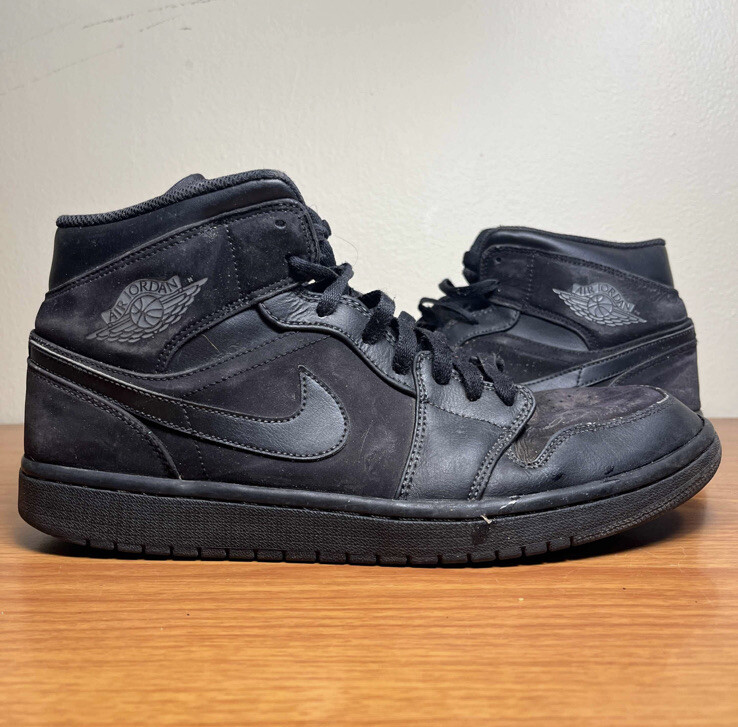 【NIKE】W AIR JORDAN 1 MID BLACK Air Jordan 1 Mid 
