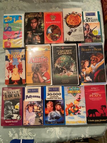 Lot of 16 Disney & Kids VHS Tapes Clam Shell FREE SHIPPING