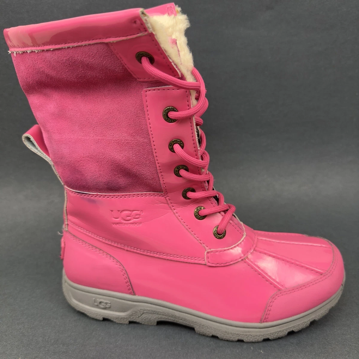Pink lace on sale up uggs