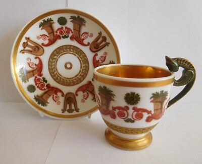 SELTENE ANTIKE FEUILLET PORZELLAN TASSE UND UNTERTASSE MIT SALAMANDERGRIFF MENSCHLICHES GESICHT