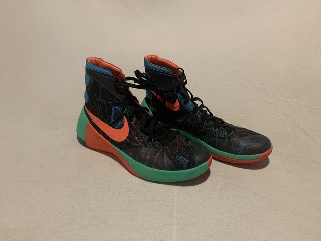 nike hyperdunk size 12