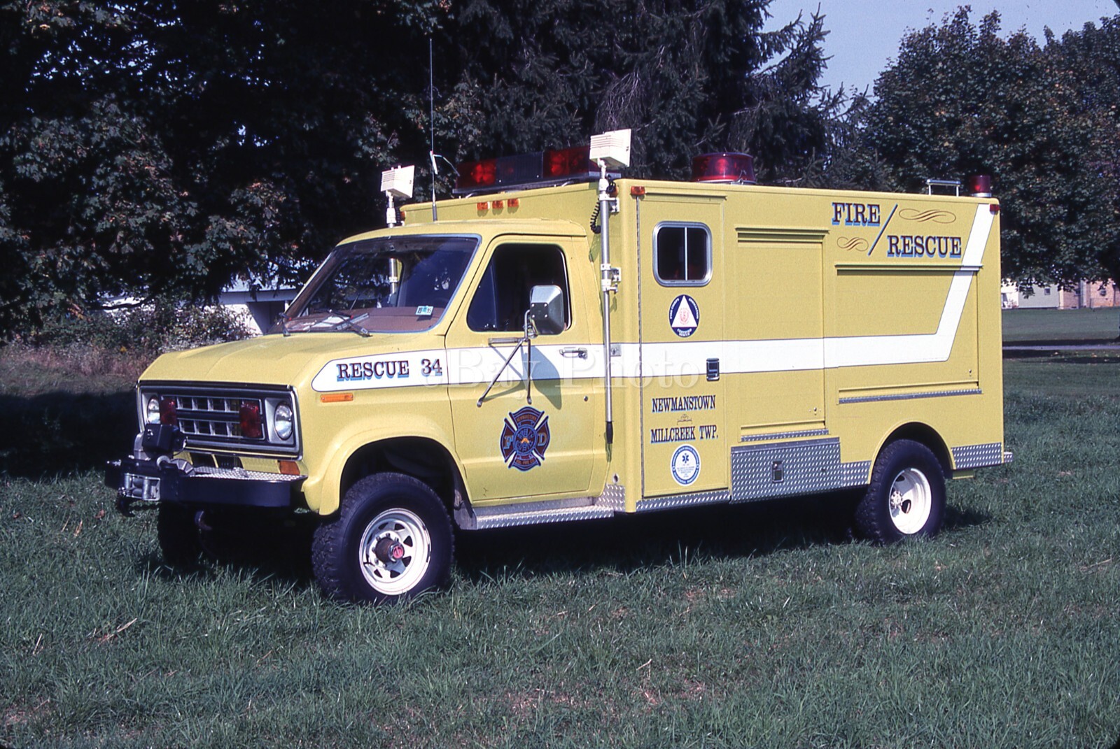 Fire Apparatus Slide Newmanstown PA Fire Company Ford Rescue 34 eBay