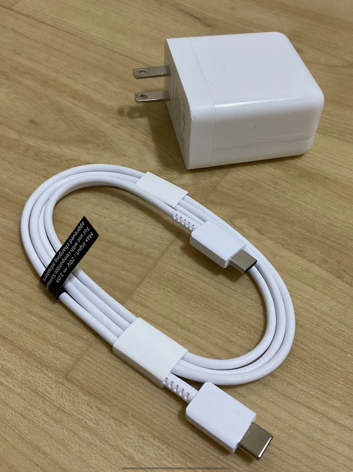 Official OnePlus 7 Pro Warp Charger and Cable, 65W Warp Charger with C -C Cable - Image 4 of 4