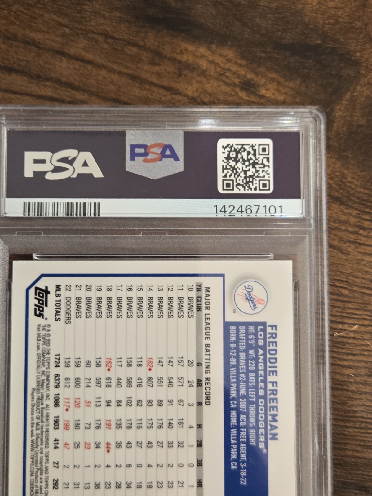 2023 Topps Chrome - Freddie Freeman #5 Blue Sonar Refractor /125 view 6