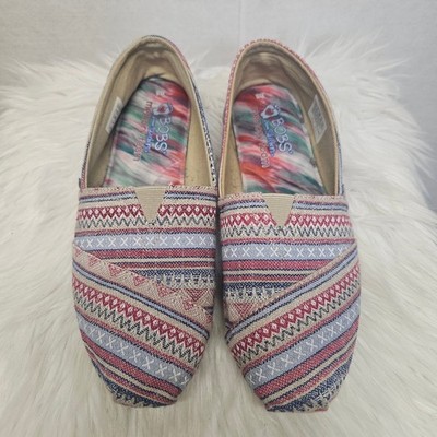 BOBs by Skechers Aztec Multicolor Memory Foam Flats size Women's 8
