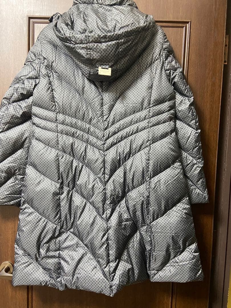 BALMAIN Gray Patterned Long Down Jacket with Wais… - image 2