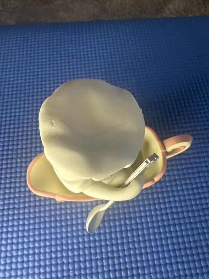 Pillsbury Doughboy “The Gravy Boat” Danbury Mint Collector Figurine - Image 3 of 4