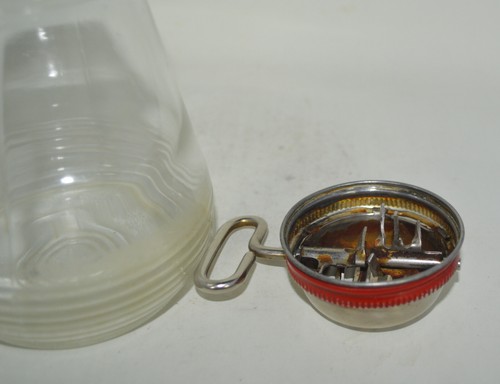 Barattolo in vetro macina spezie noce vintage con piano in metallo rosso 6" - Foto 3 di 4