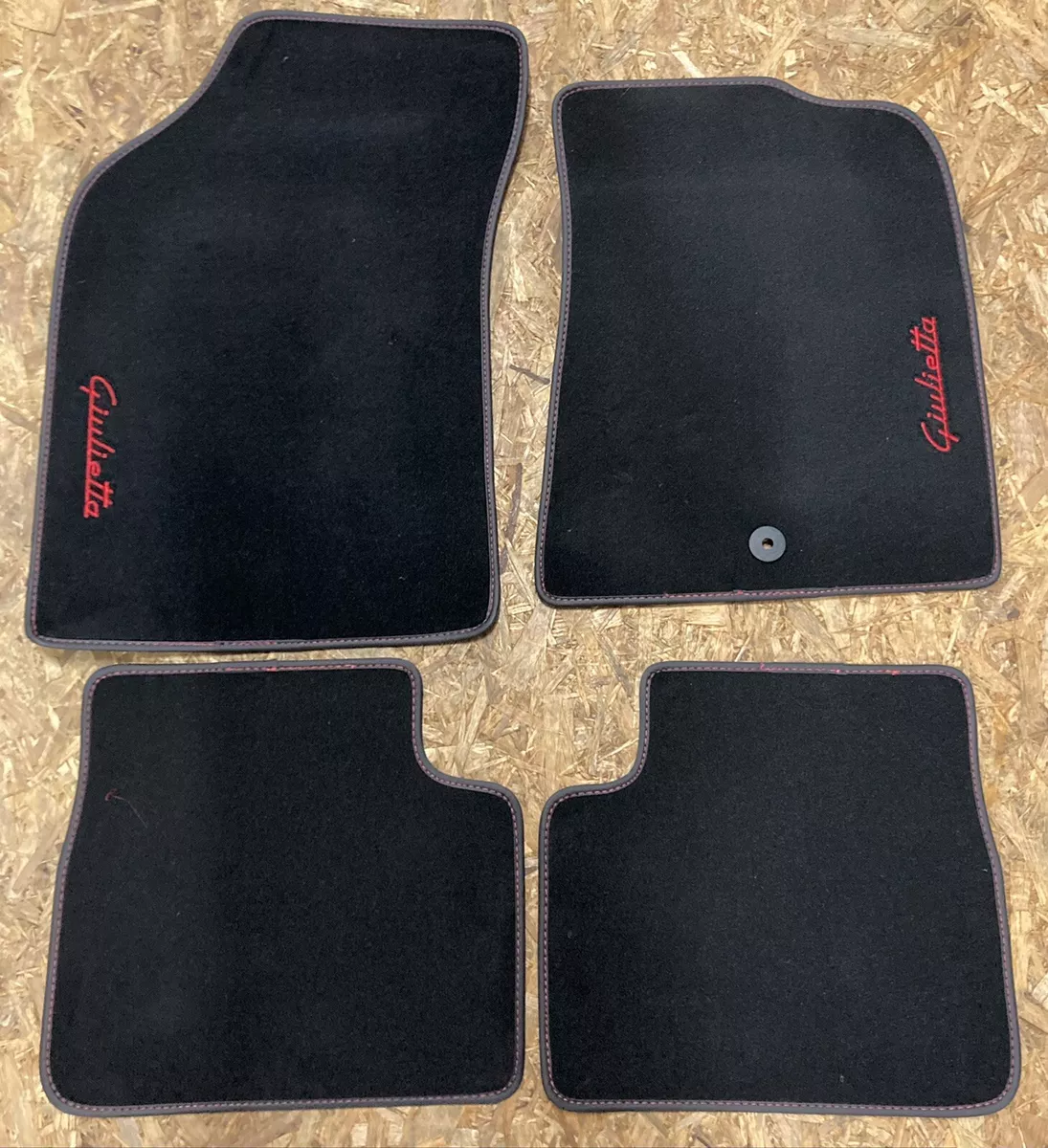 Alfa romeo giulietta car mats online