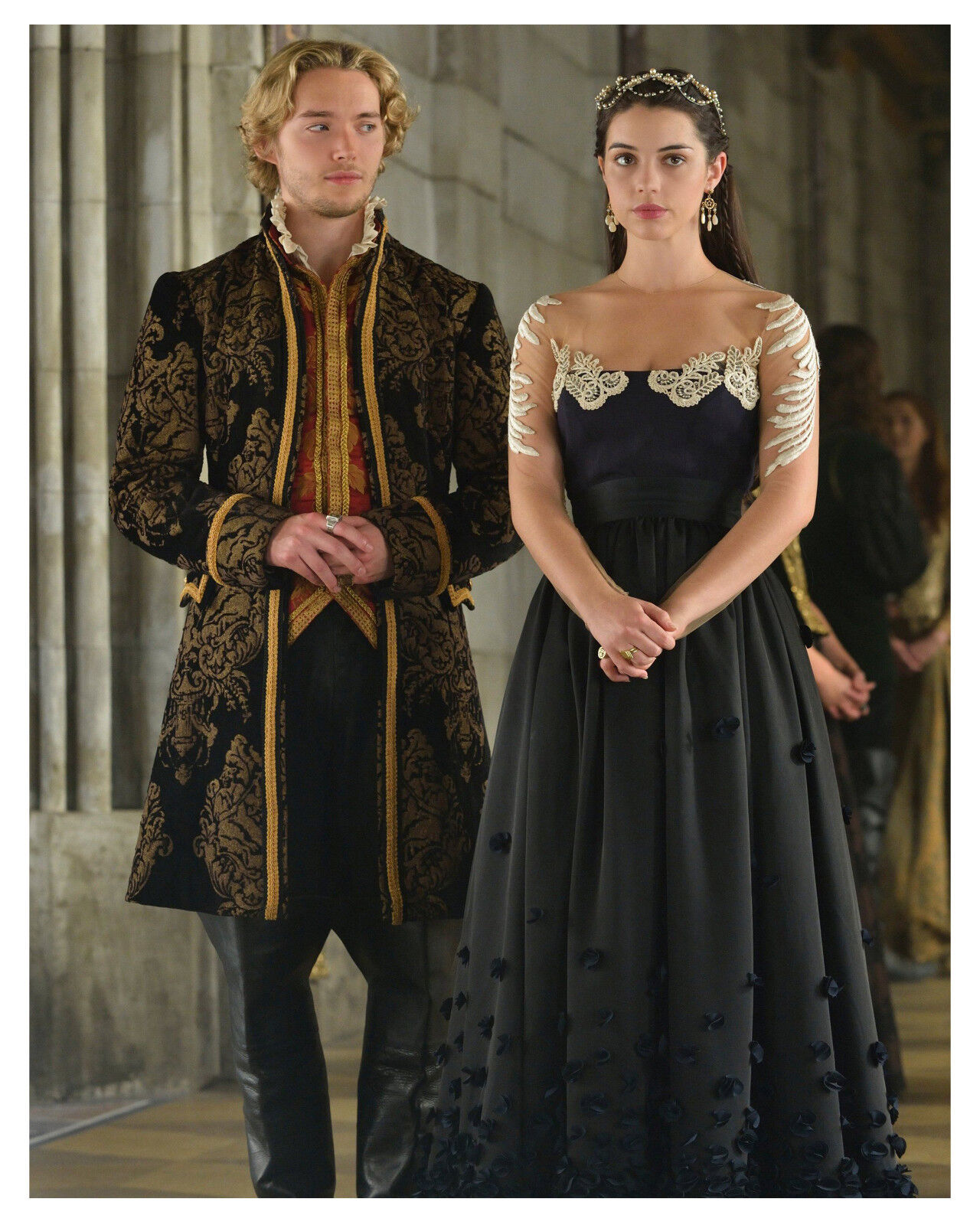 REIGN--- Cast (Adelaide Kane & Toby Regbo) 8x10 Photo -b