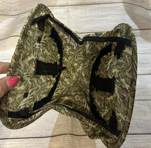 Discontinued Hunter Dan Action Figure BLIND Camo Pop Up Hunting Shelter TubS HTF - Picture 4 of 5