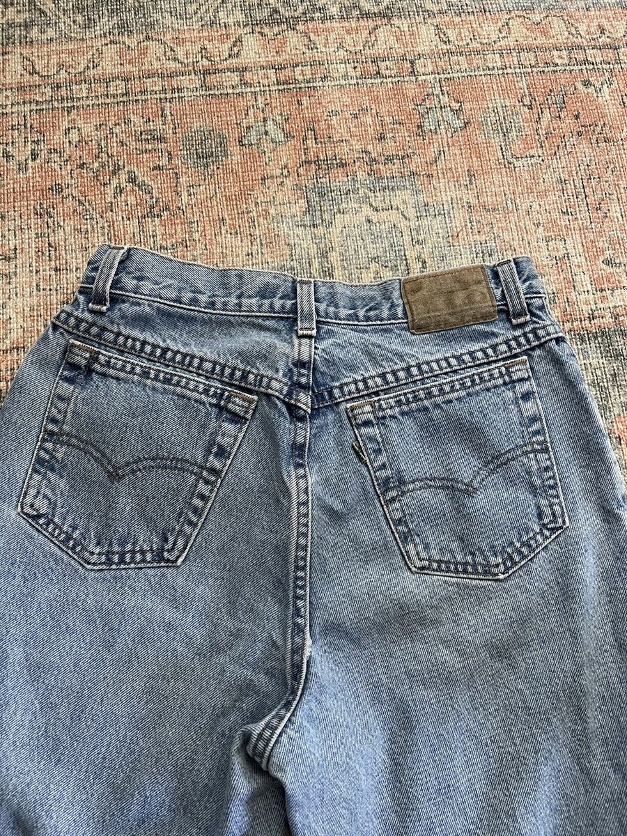 Vintage LEVIS 900 Series high rise tapered silver tab mom Vintage LEVIS 900 Series high rise tapered silver tab mom