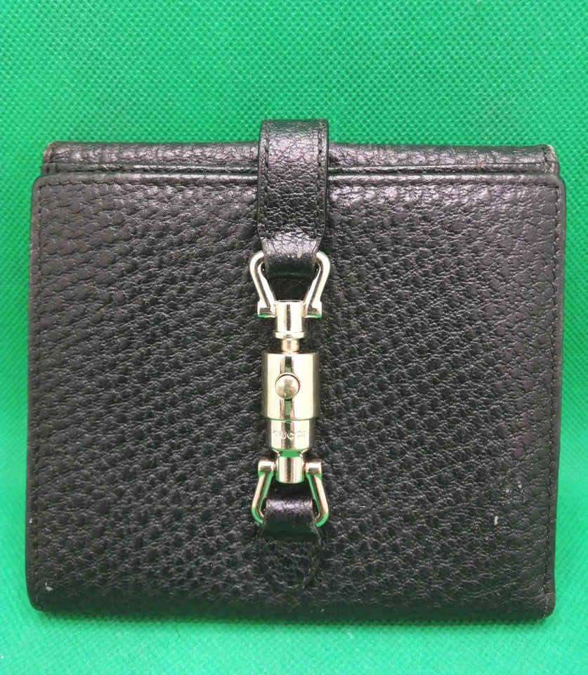 GUCCI Authentic bifold wallet Luxury brand High Quality Pre-owned size 11.5cm - Image 2 of 4