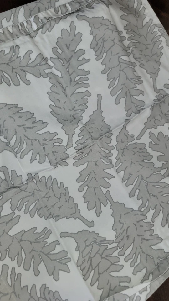 Crate and Barrel Set Of 4 Gray Christmas White Pinecones Napkins Holiday - Image 3 of 4