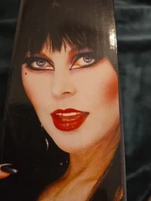 NECA Reel Toys Elvira Mistress of the Dark Clothed Action Figure