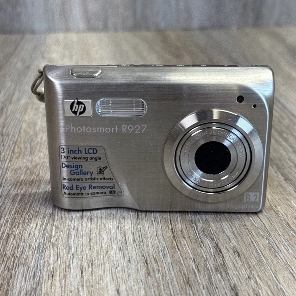 HP Photosmart R927 Digital Camera 8.2MP 3X Optical Zoom Silver/Software CD/READ - Image 2 of 4