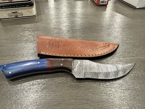 Customized Damascus Fixed Blade Knife Blue
