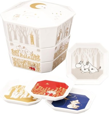 Yamaka MOOMIN Special Day Three-tiered bento box (17×17×16cm) 4 plates (11×11cm)