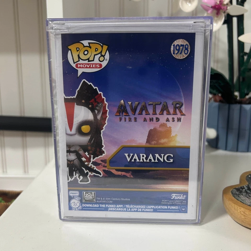 Funko Pop! Varang #1978 LE 3500 con protector (EN MANO) Foto 2 de 2
