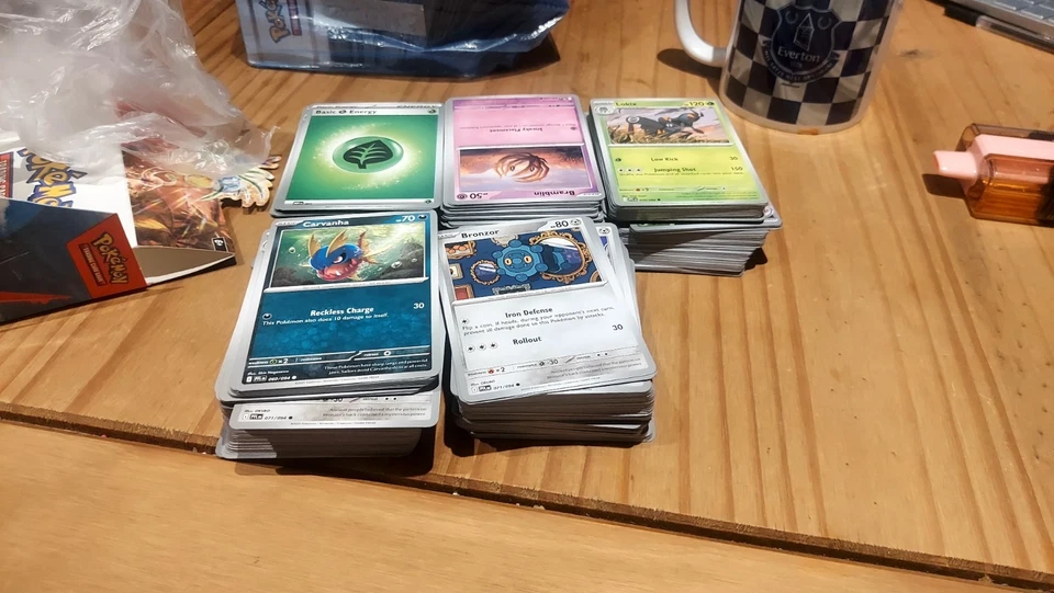Pokemon TCG Mega Evolution Phantasmal Flames Holos/Reverse Holos/Bulk 450+ Cards - Image 1 of 1