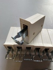 Hardware Solutions (Screwfix 91611) Cabinet Mounts & Plates - Pack Of 7