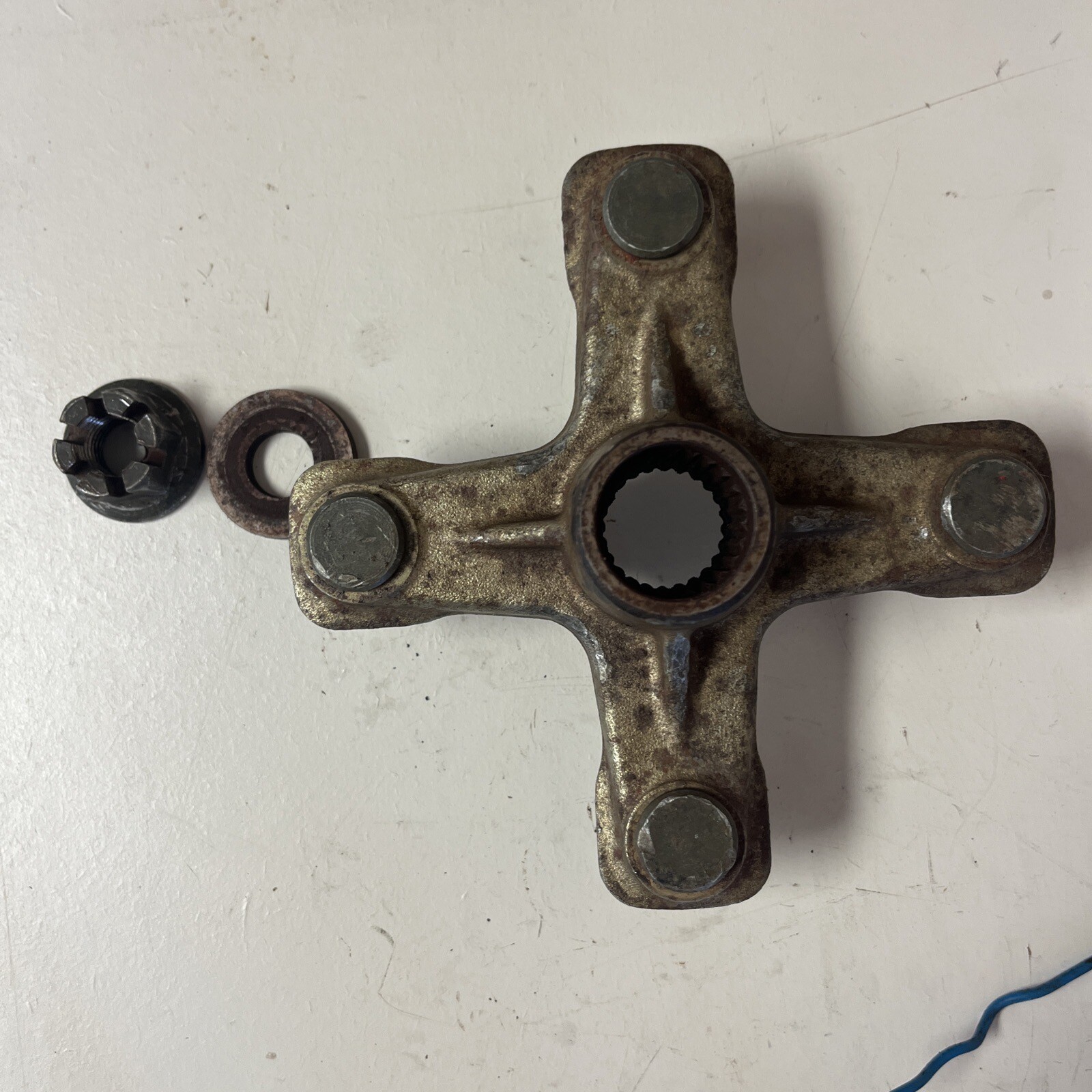 03 Yamaha Raptor 660 Right or Left Shaft Collar Assembly OEM 1PEF53K0