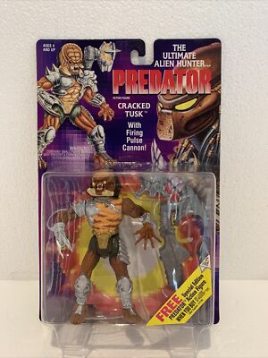 「プレデター」Kenner社製アクションフィギュア２種（1993） プレデター」Kenner社製アクションフィギュア2種（1993