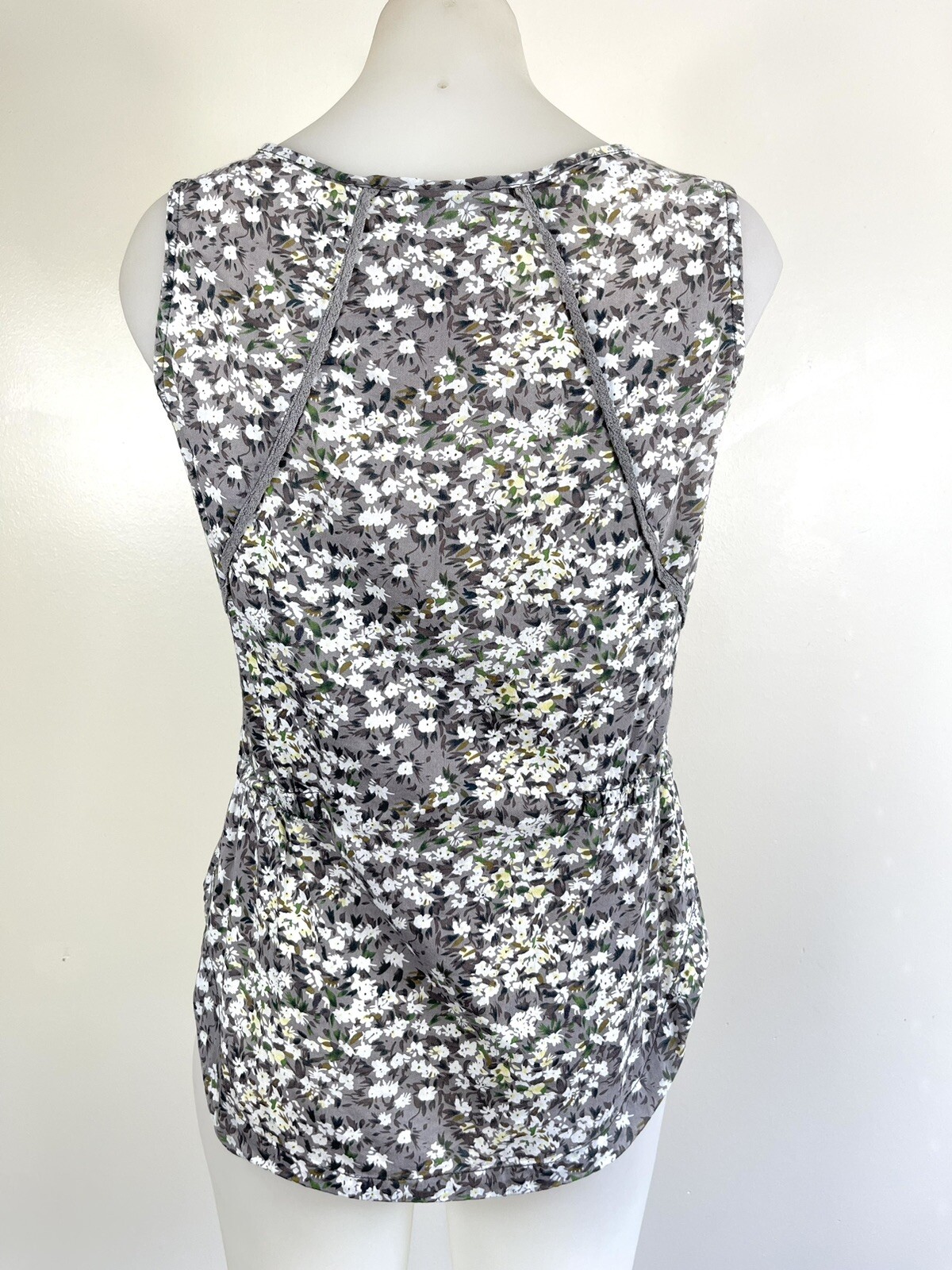 KATHMANDU Top Womens Size 8 Enact Grey Floral Organic Cotton Lace Trim Summer image 8