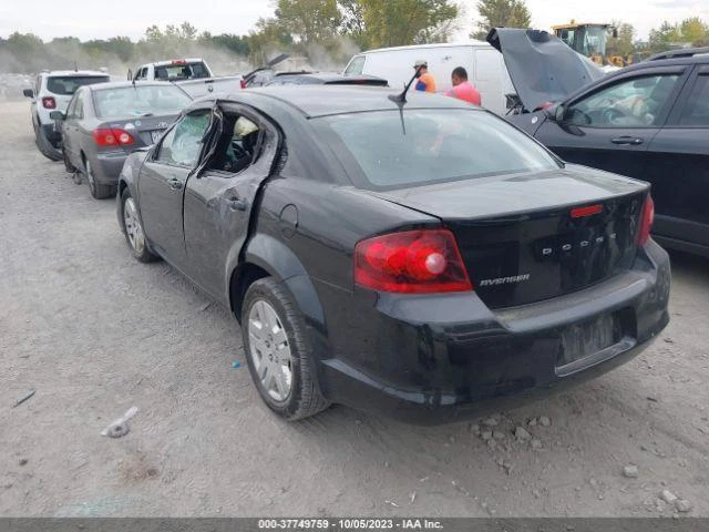 Conjunto de luz trasera derecha usado se adapta a: Dodge Avenger 2013 grado derecho A Foto 3 de 4