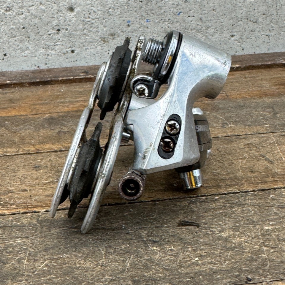 Shimano 600 SL-6208 Shifters - Leviers De Vitesse De Cadre - 6 Vitesses - Pour Pièces