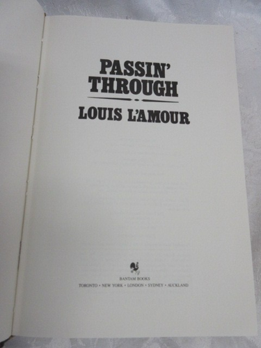 2 Louis L'Amour Leatherette Books: PASSIN' THROUGH &SHOWDOWN AT YELLOW BUTTE, Ex - Picture 3 of 14