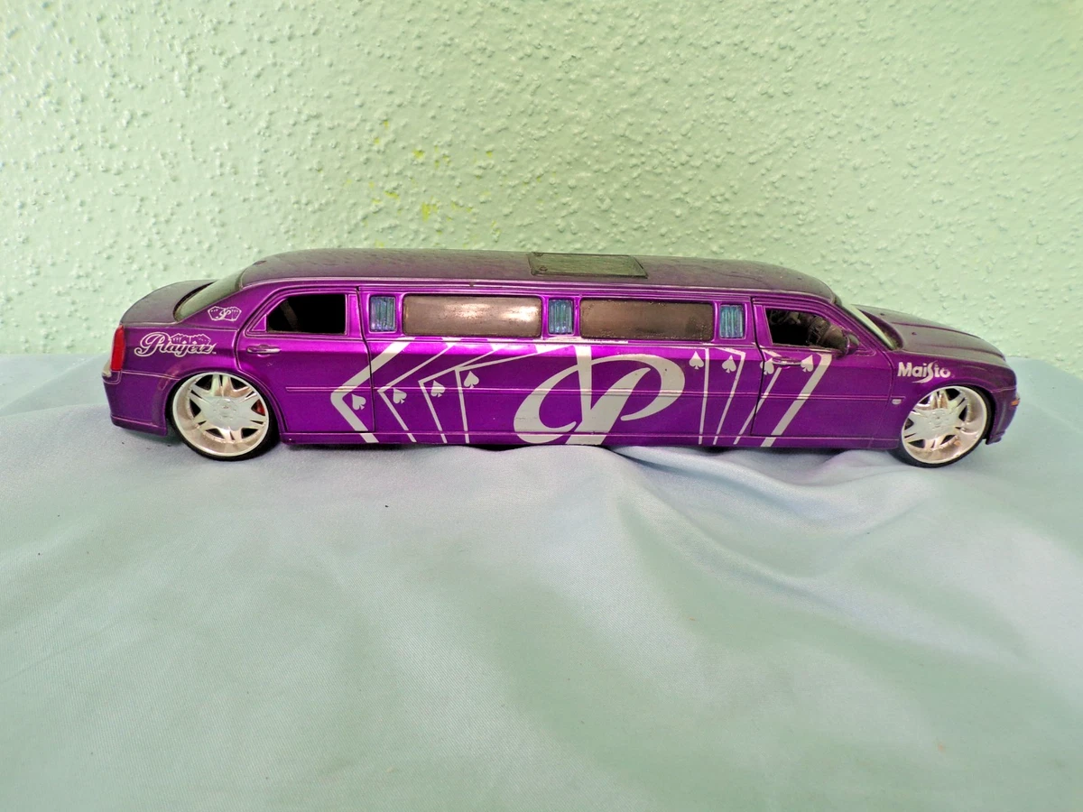 Maisto Chrysler Diecast Limousines for sale | eBay