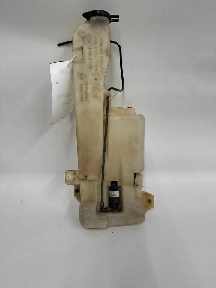 Garrafa lavadora Chevy Silverado 2500 1999-2007 - Imagem 2 de 4