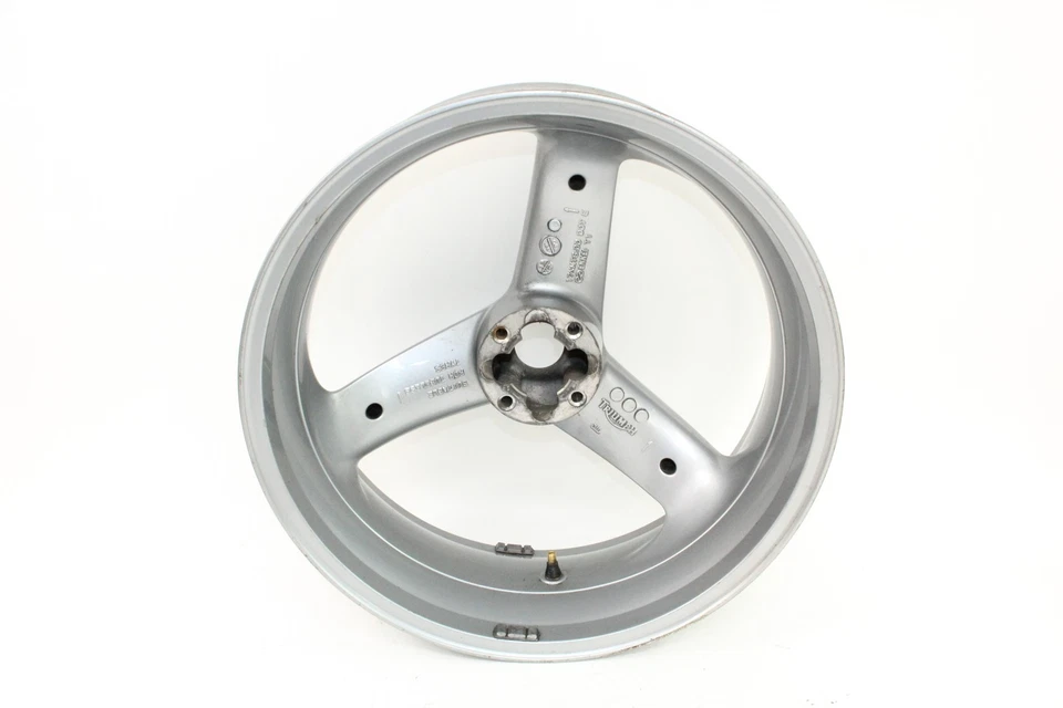 Задний обод колеса 2006 06 Triumph Dayona 955i 955 - Изображение 3 из 4