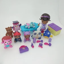 Disney Jr. Doc McStuffins Figures lot w/ Bed and Doctor Kit - Just Play